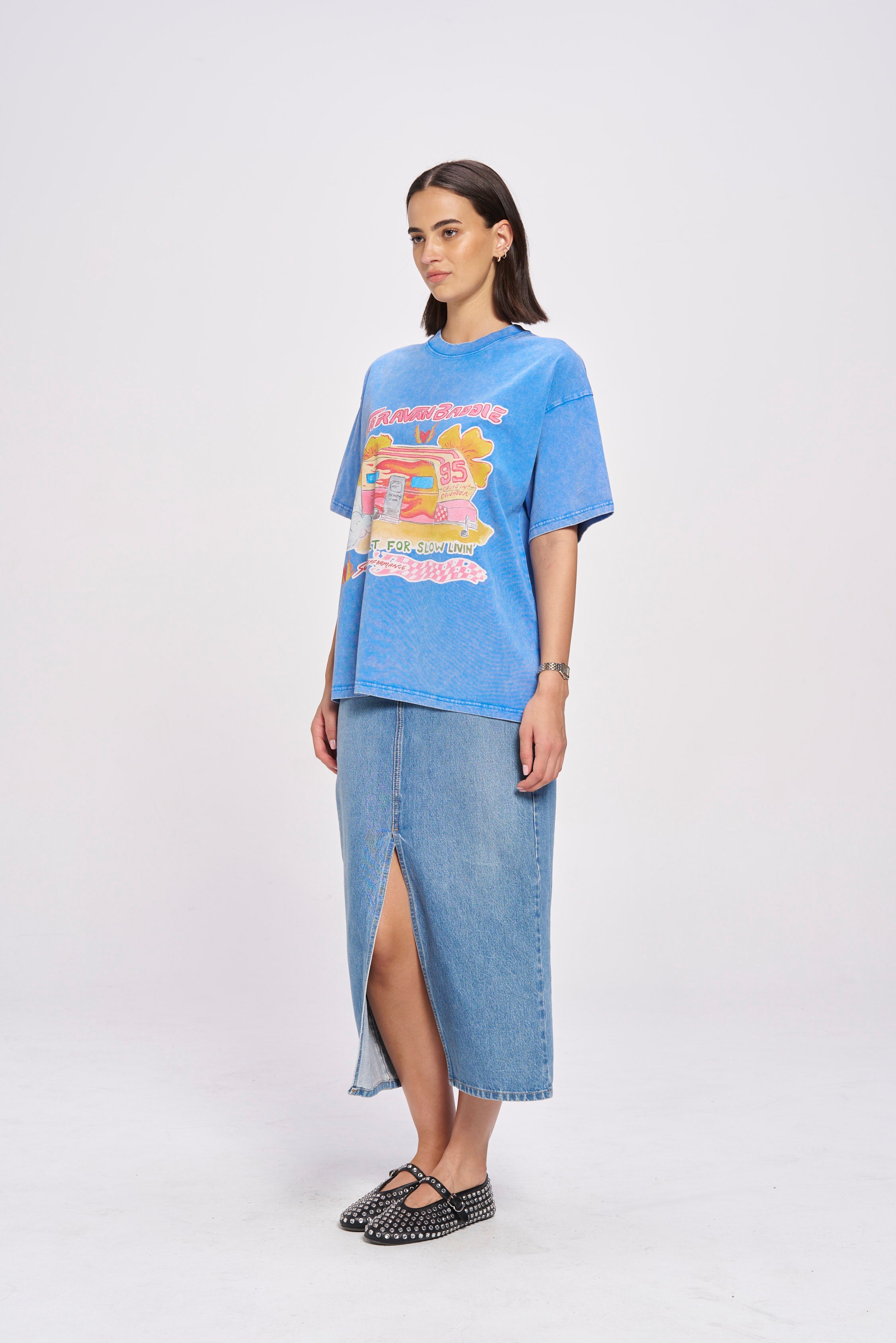 Caravan Baddie Oversize Acid Wash - MAKU THE LABEL