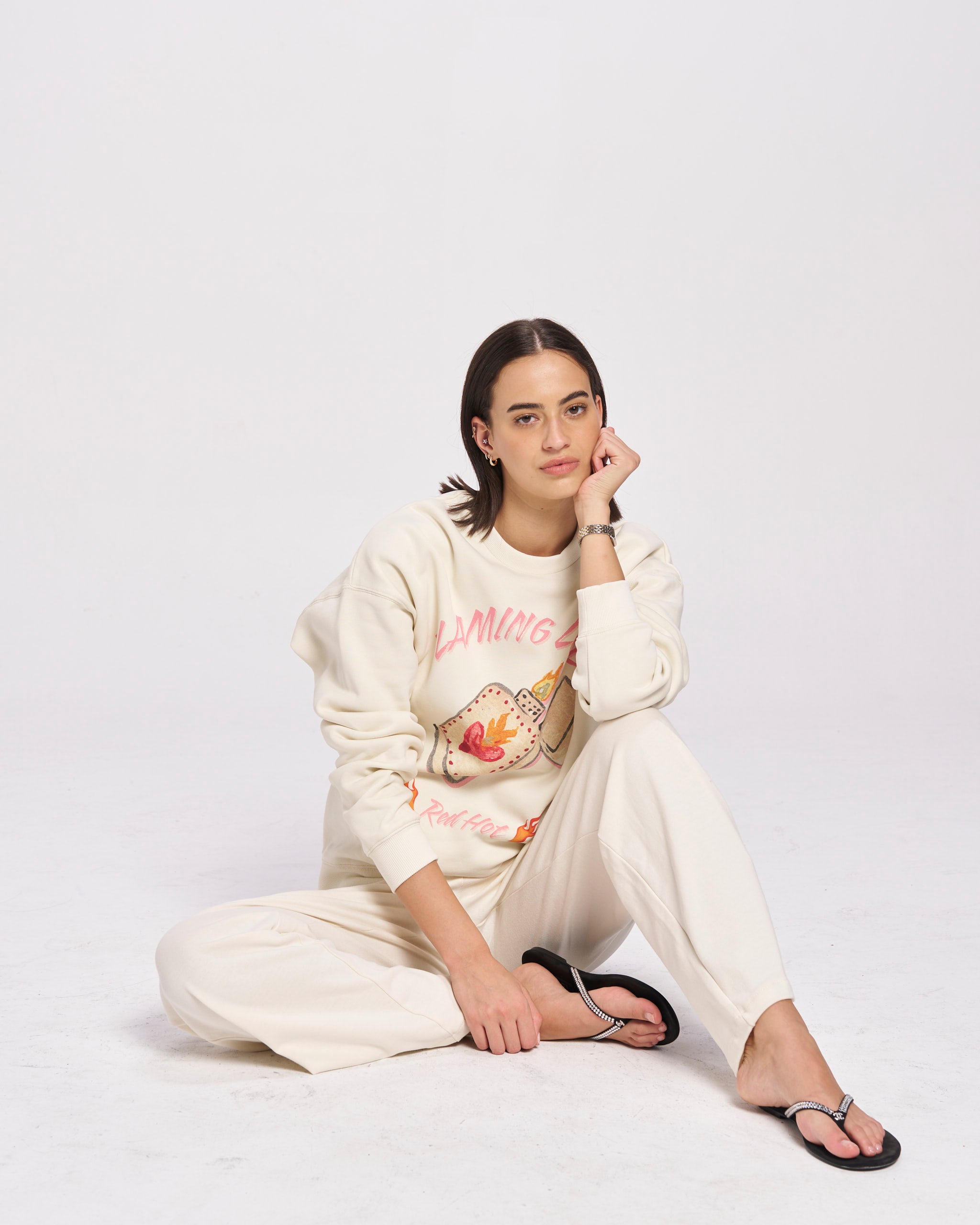 Flaming Love Crew - MAKU THE LABEL