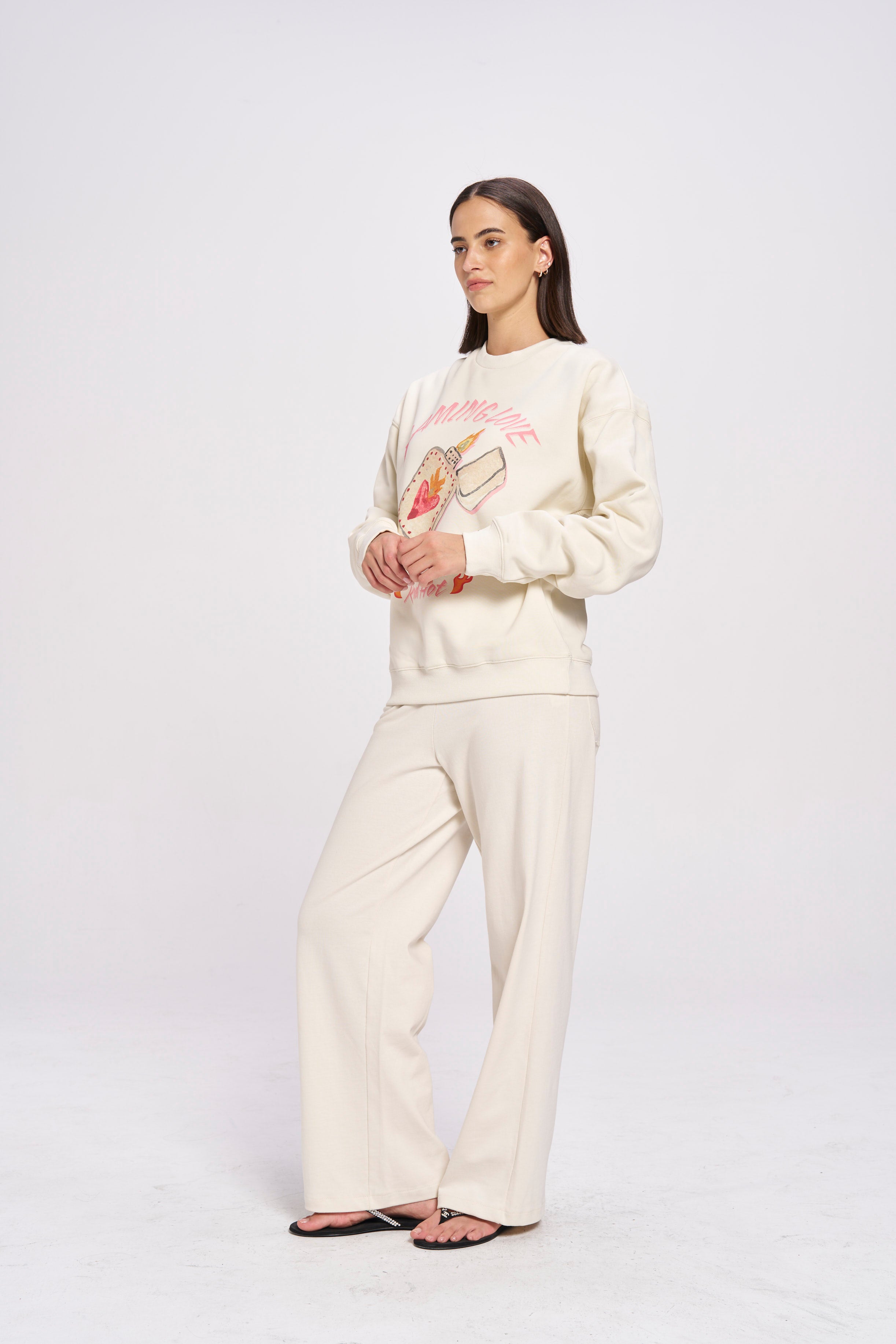 Flaming Love Crew - MAKU THE LABEL