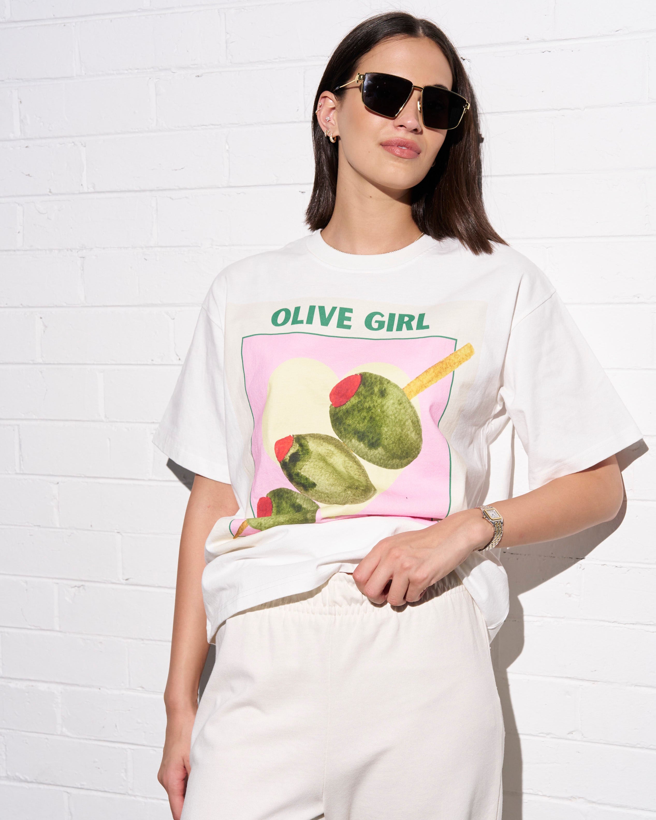 Olive Girl Oversize T-Shirt - MAKU THE LABEL