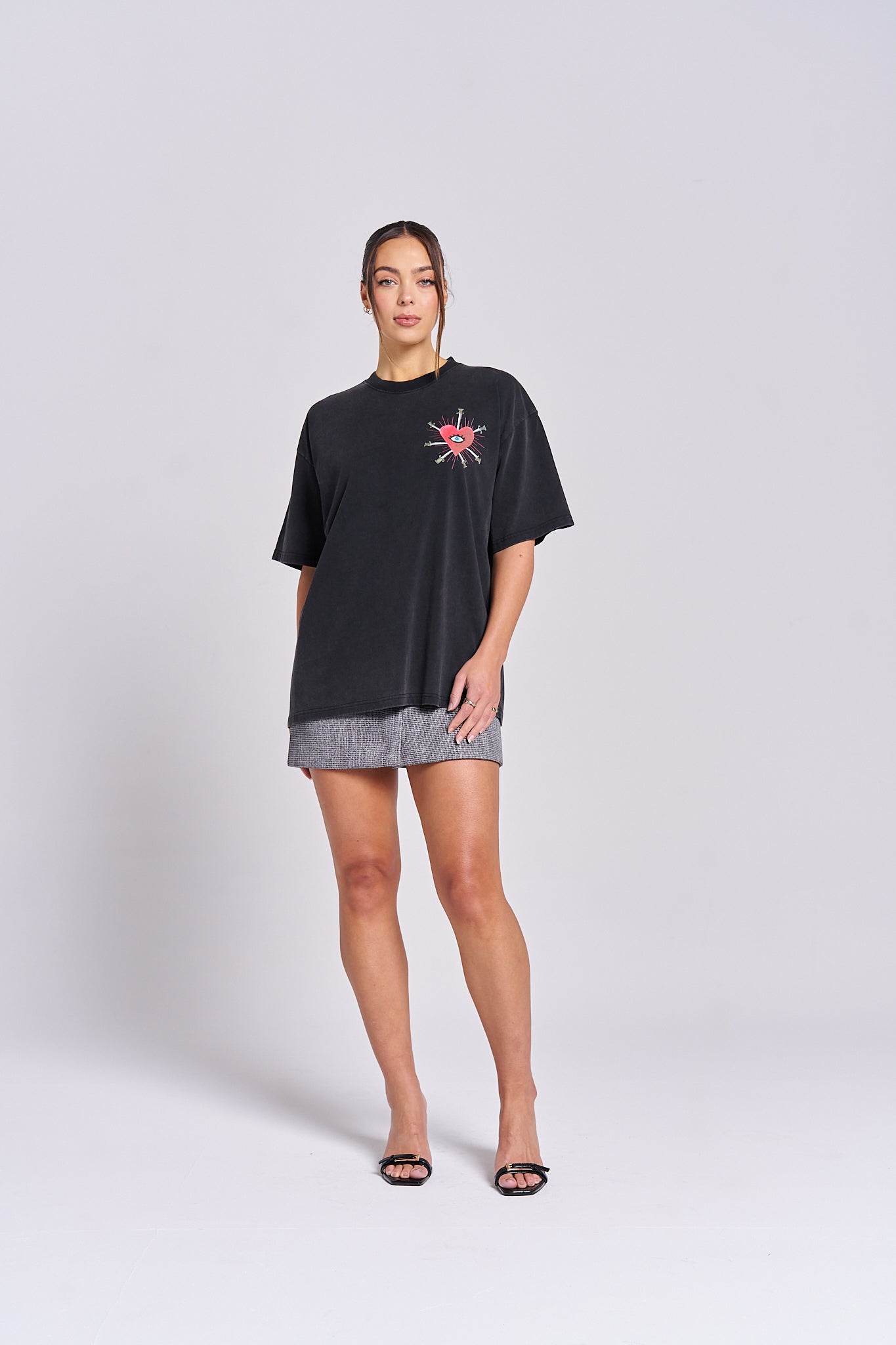 Bleeding Heart Oversize Wash Tee - MAKU THE LABEL 