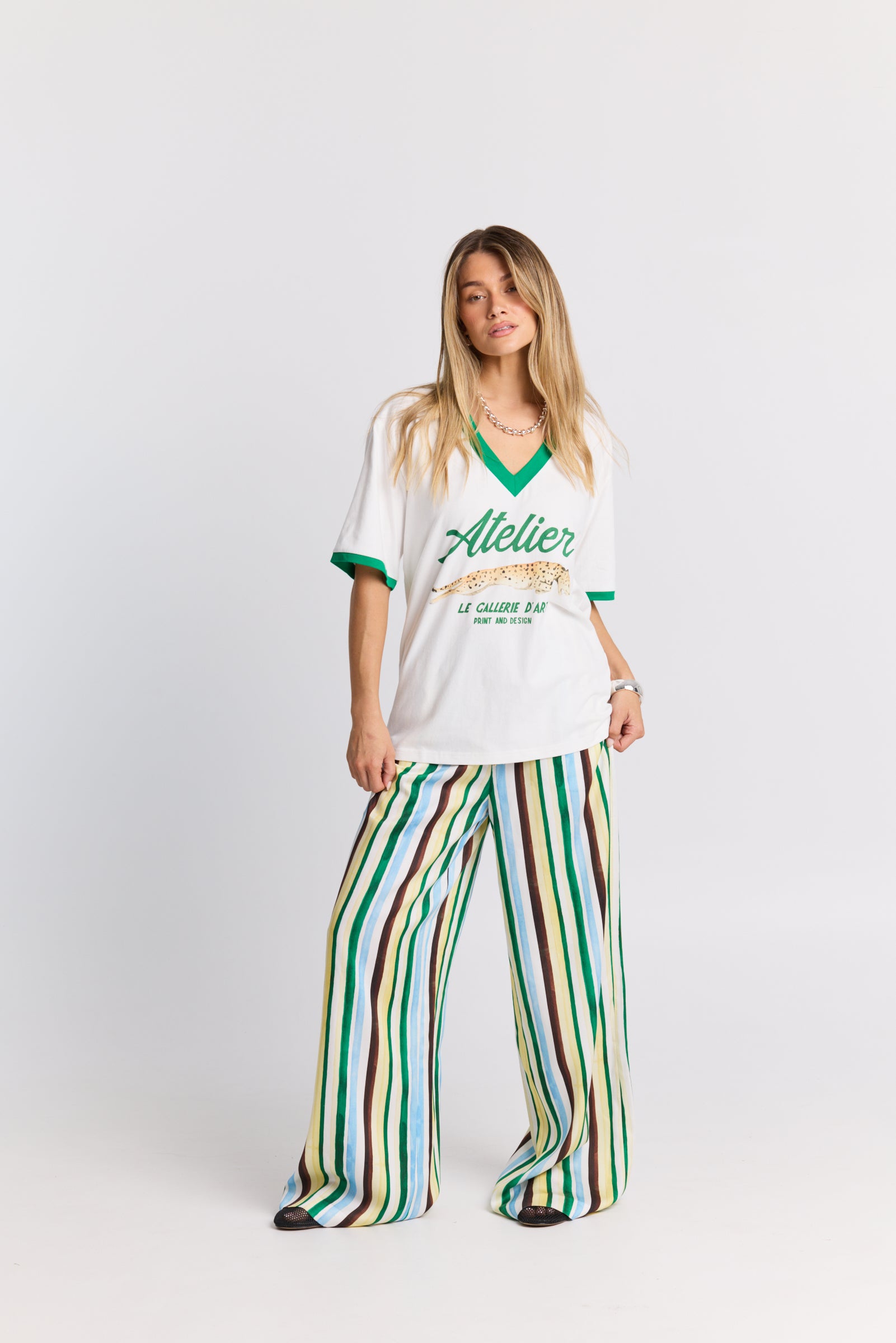 Atelier V-Neck Tee