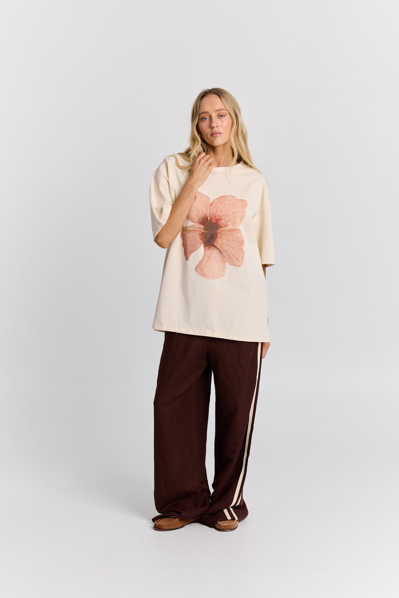 MAKU、 maku textiles チュニック 五分丈 Burgundy Hibiscus Oversize Tee – MAKU THE LABEL